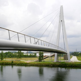 Voetgangersbrug